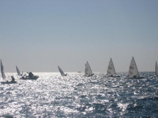  With the shine of the sea 